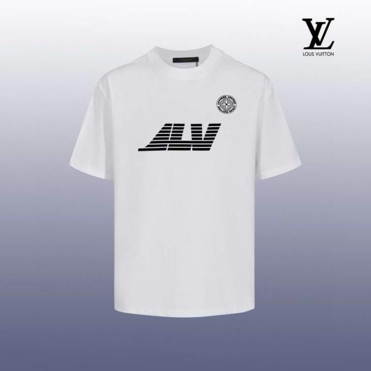Picture of Louis Vuitton T Shirts Short _SKULVXS-XLmptxL01586613